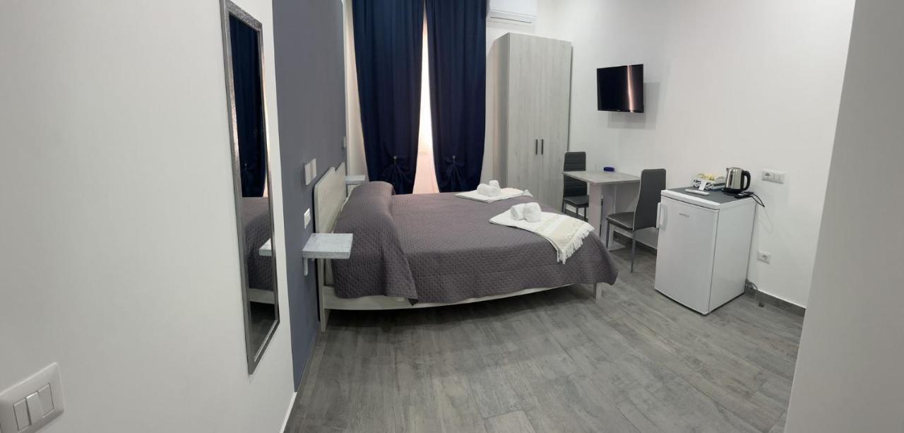 Anyma Home Crotone Kültér fotó