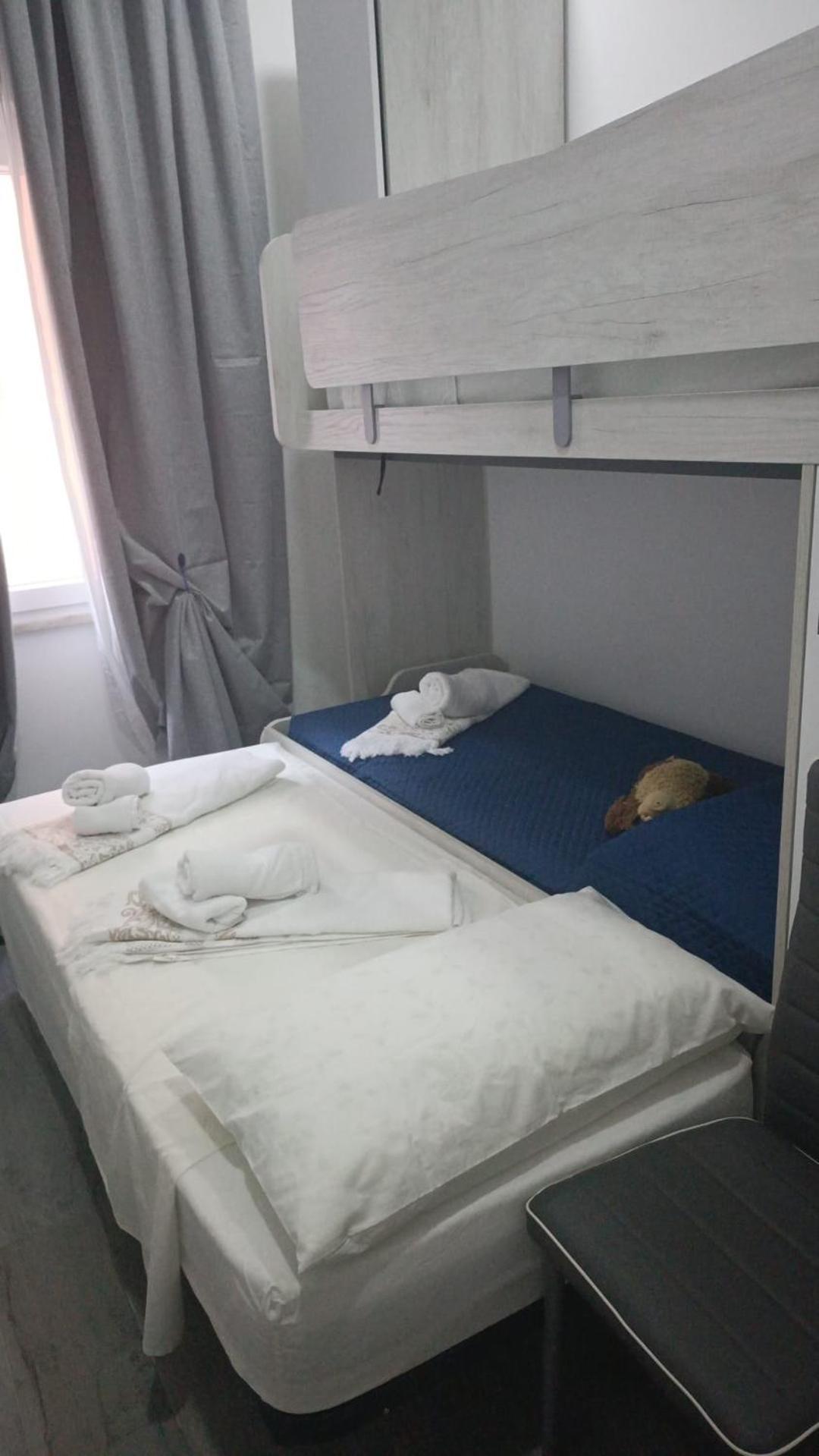 Anyma Home Crotone Kültér fotó